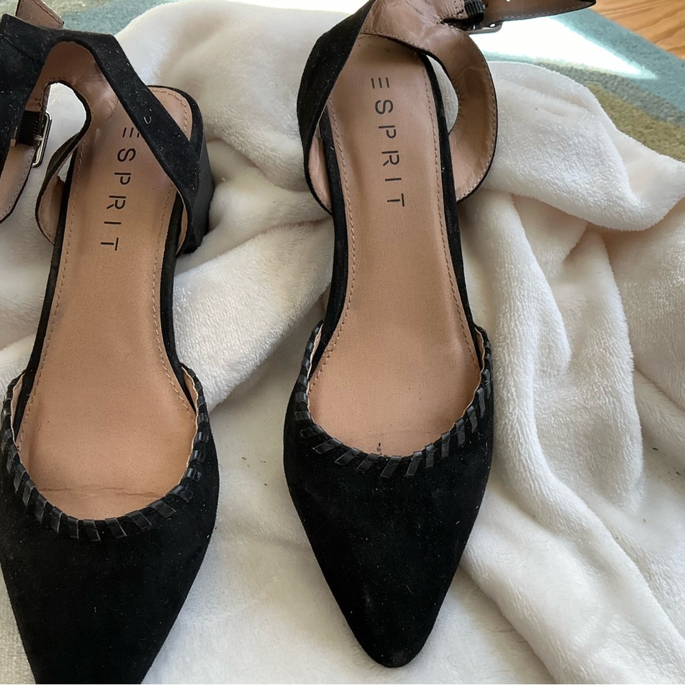 Espirit Suede Sandals